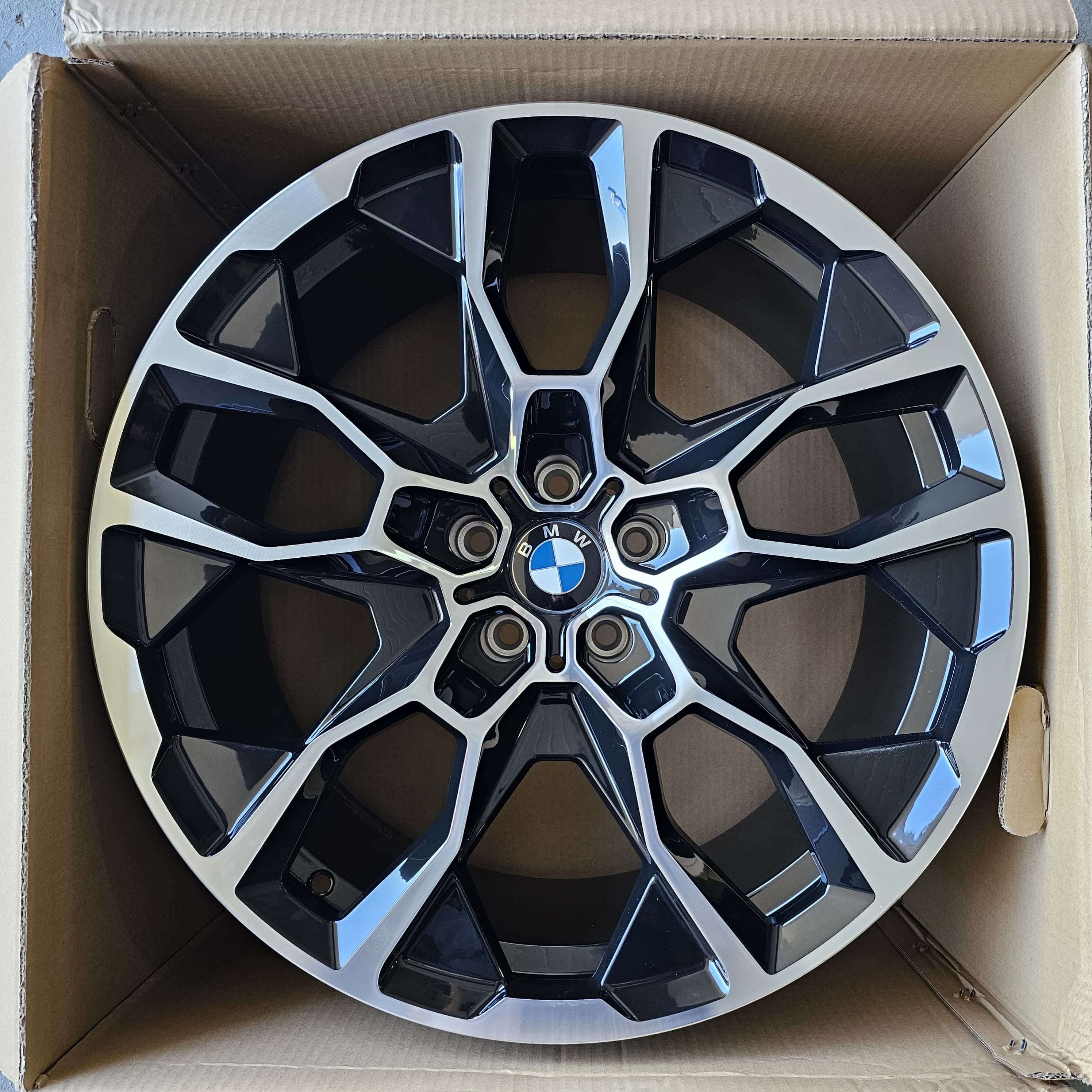 Alu Felne - 10.5J x22 ET42 5X120 - FORGED